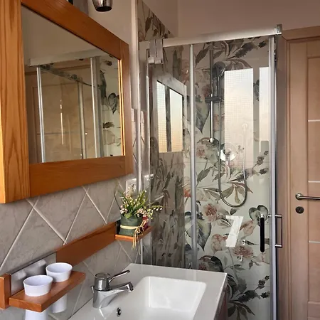 Ebo Bed & Breakfast 4*
