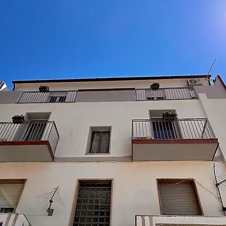 Ebo Nocleg ze śniadaniem Olbia